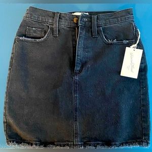 Women’s jean skirt. Never worn NWT!